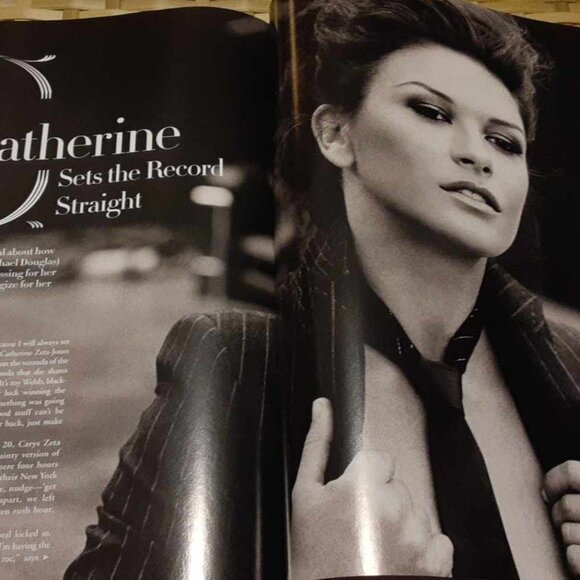 Harper's Bazaar October 2003 Featuring Catherine Zeta Jones - Picture 10 of 12